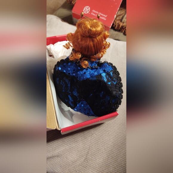 Marie Osmond Bitty Beauty Bug Doll (Baroness Von Beetle) - Picture 2 of 2